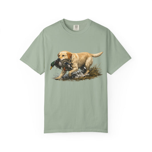 Labrador Retriever Hunting Dog T-Shirt — Yellow Lab with Duck Graphic