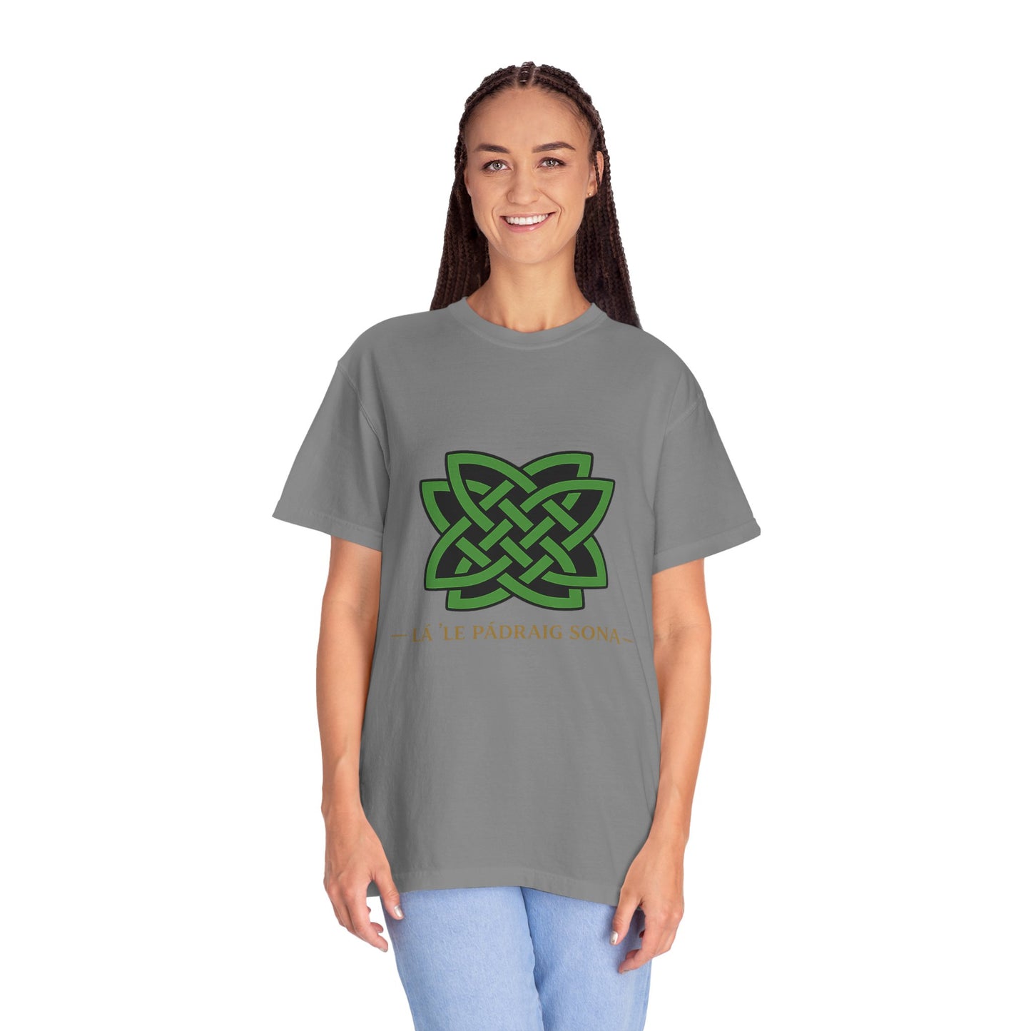 Celtic Knot T-Shirt — La Le Padraig Sona Irish St. Patrick's Day Tee