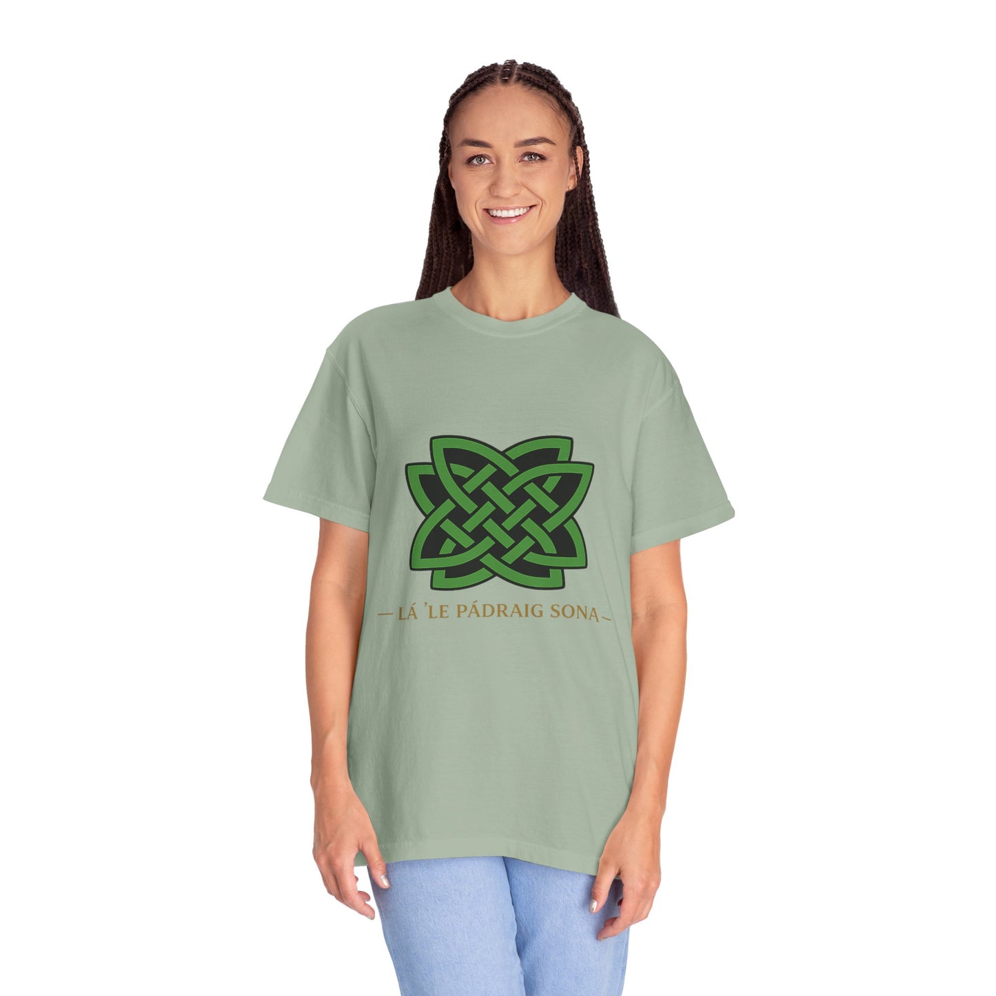 Celtic Knot T-Shirt — La Le Padraig Sona Irish St. Patrick's Day Tee