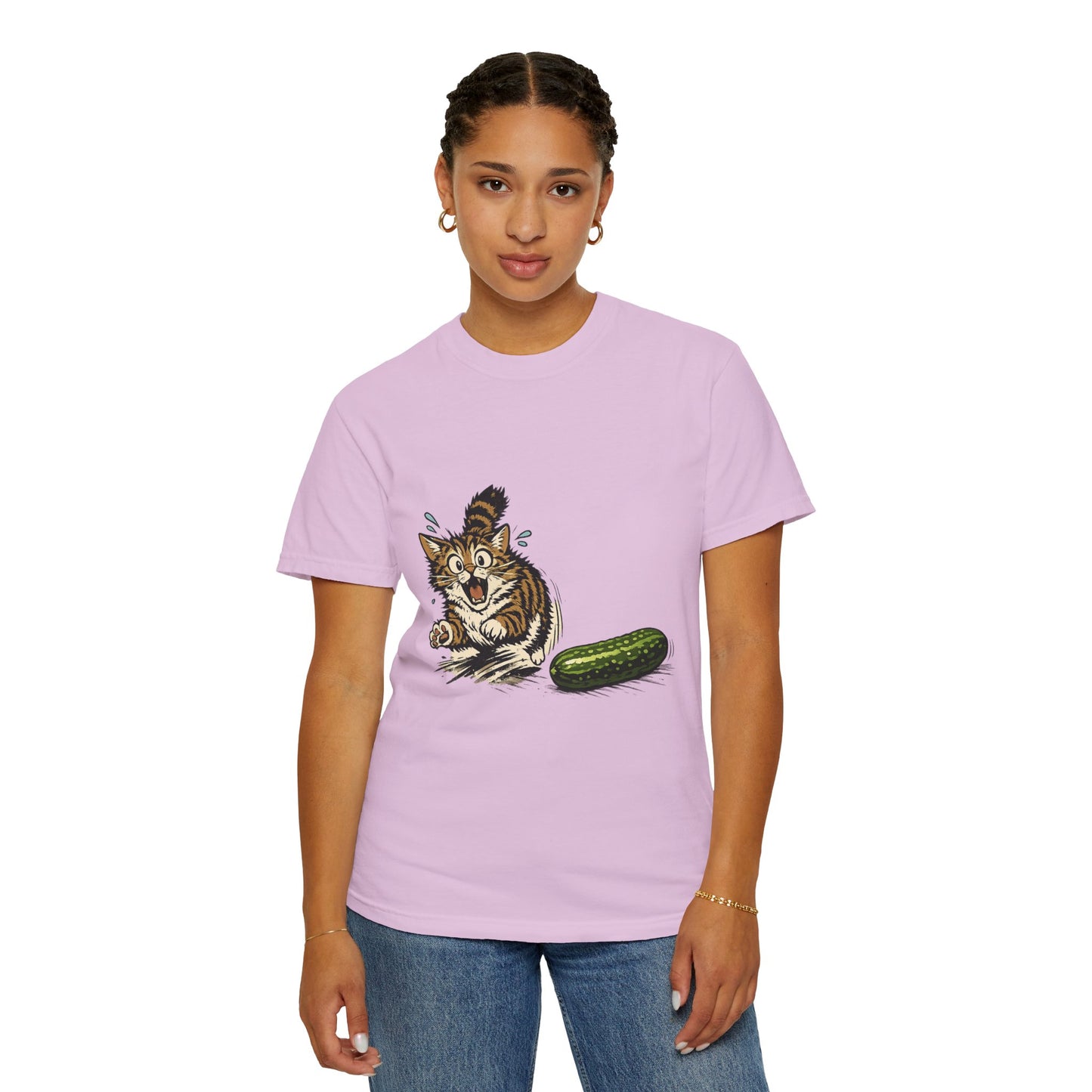 Cat and Cucumber Fear Graphic T-Shirt — Surprised Kitten with Cucumber Illustration