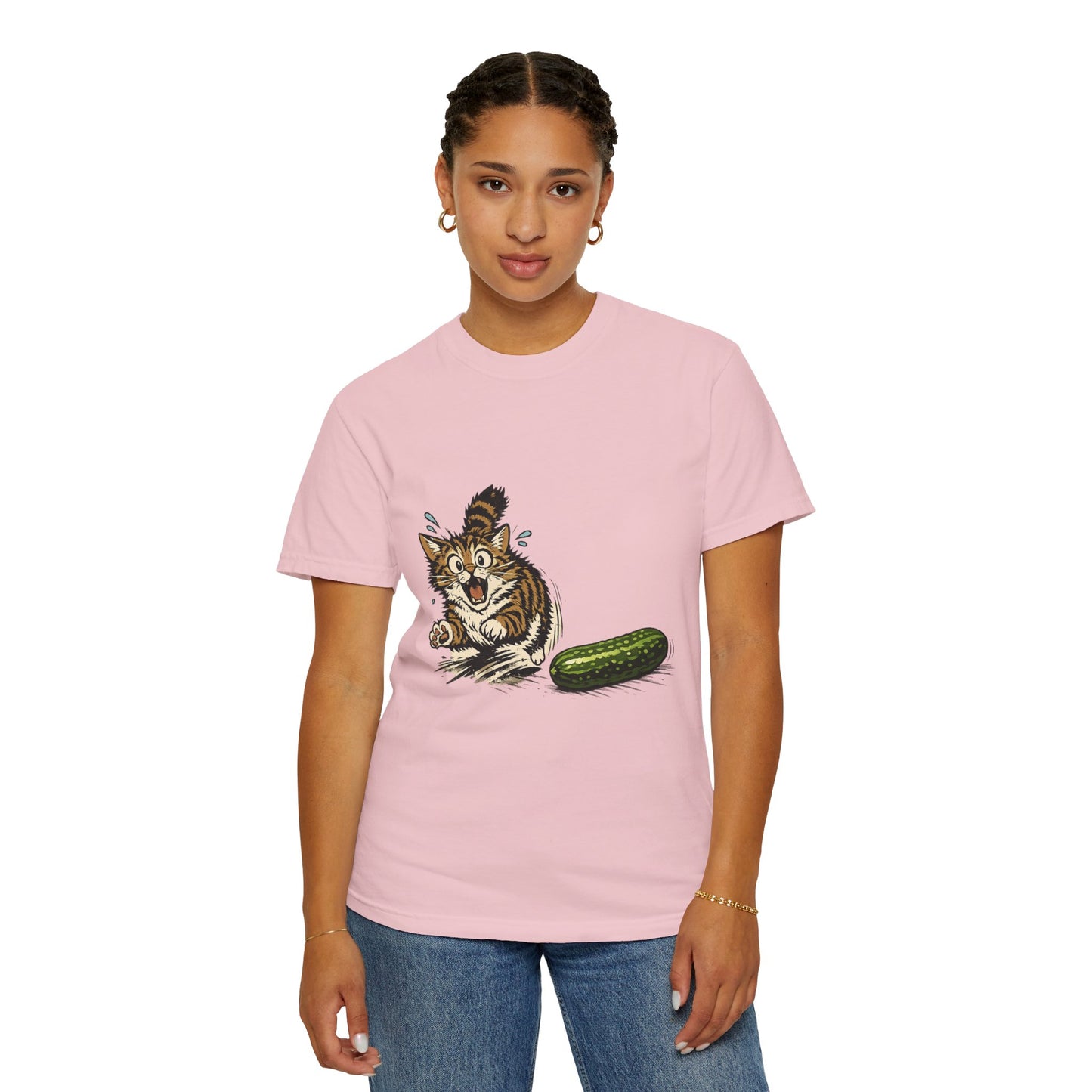 Cat and Cucumber Fear Graphic T-Shirt — Surprised Kitten with Cucumber Illustration