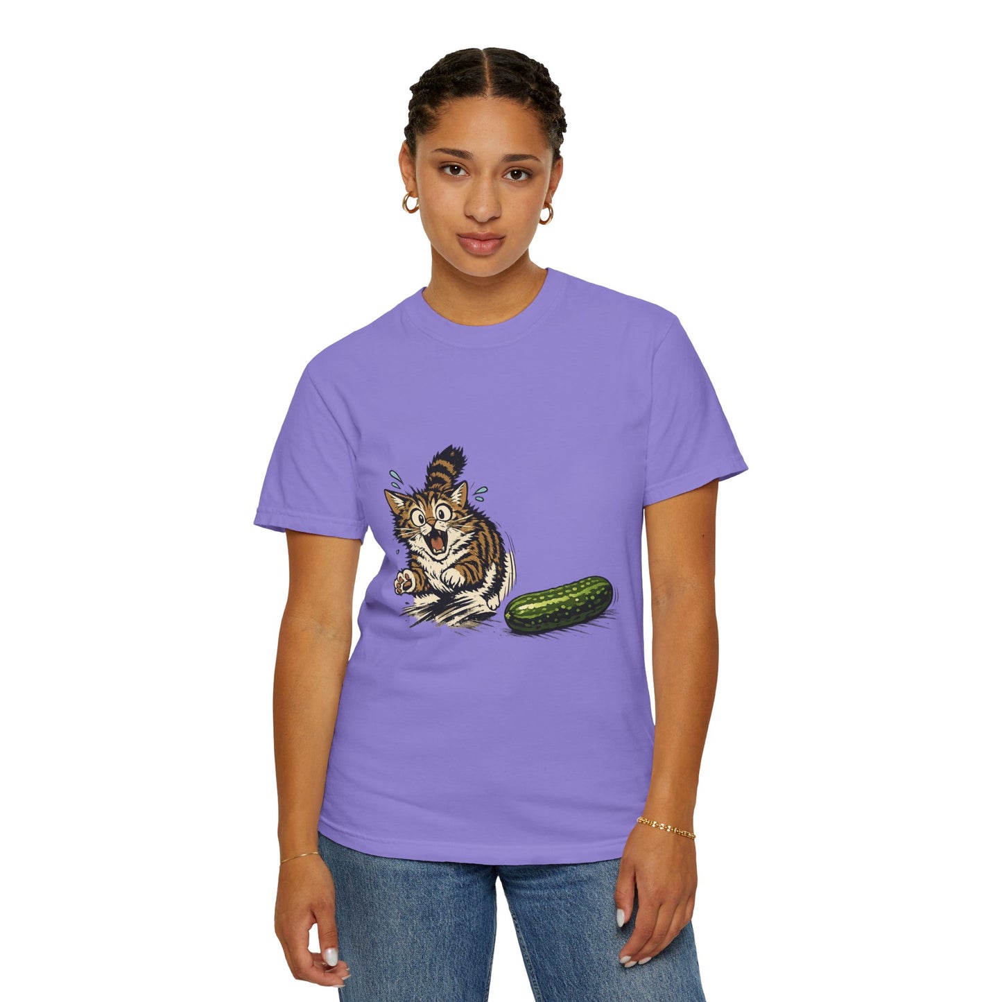 Cat and Cucumber Fear Graphic T-Shirt — Surprised Kitten with Cucumber Illustration