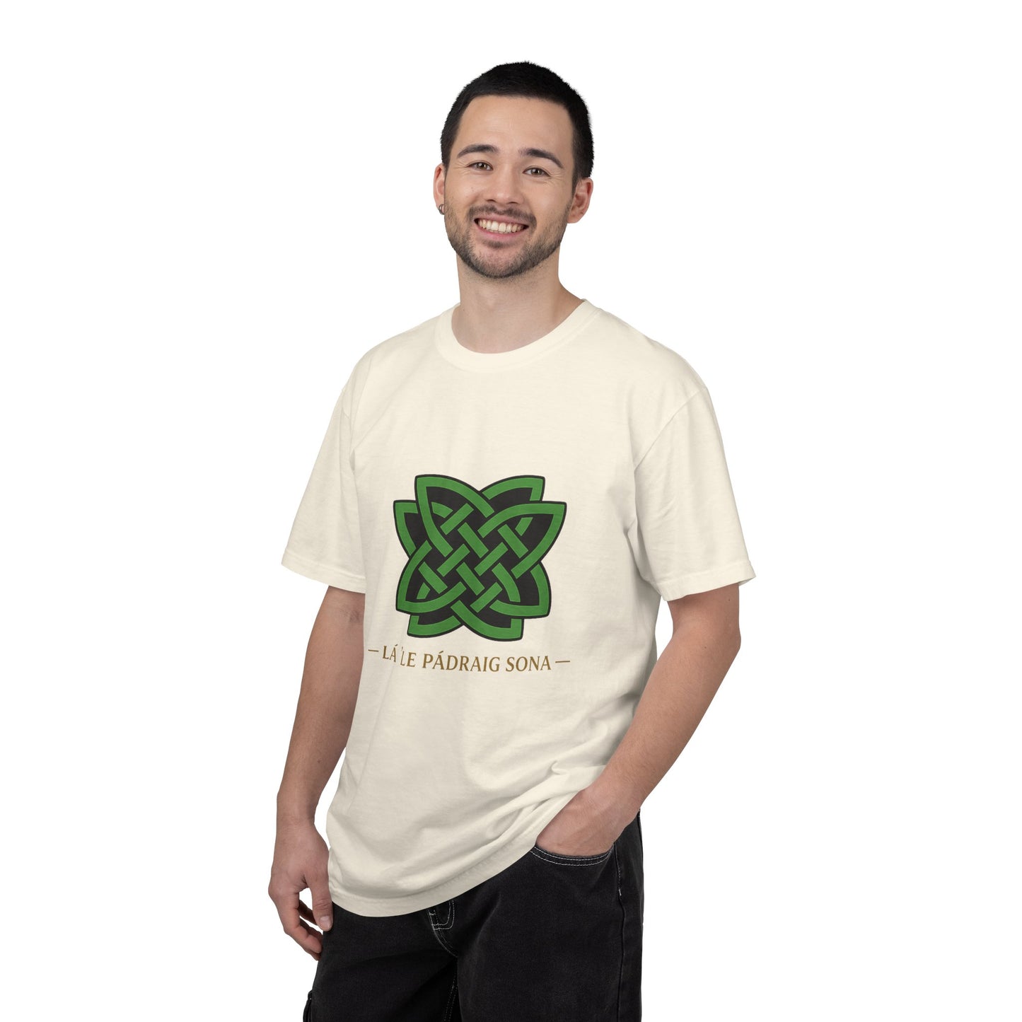 Celtic Knot T-Shirt — La Le Padraig Sona Irish St. Patrick's Day Tee