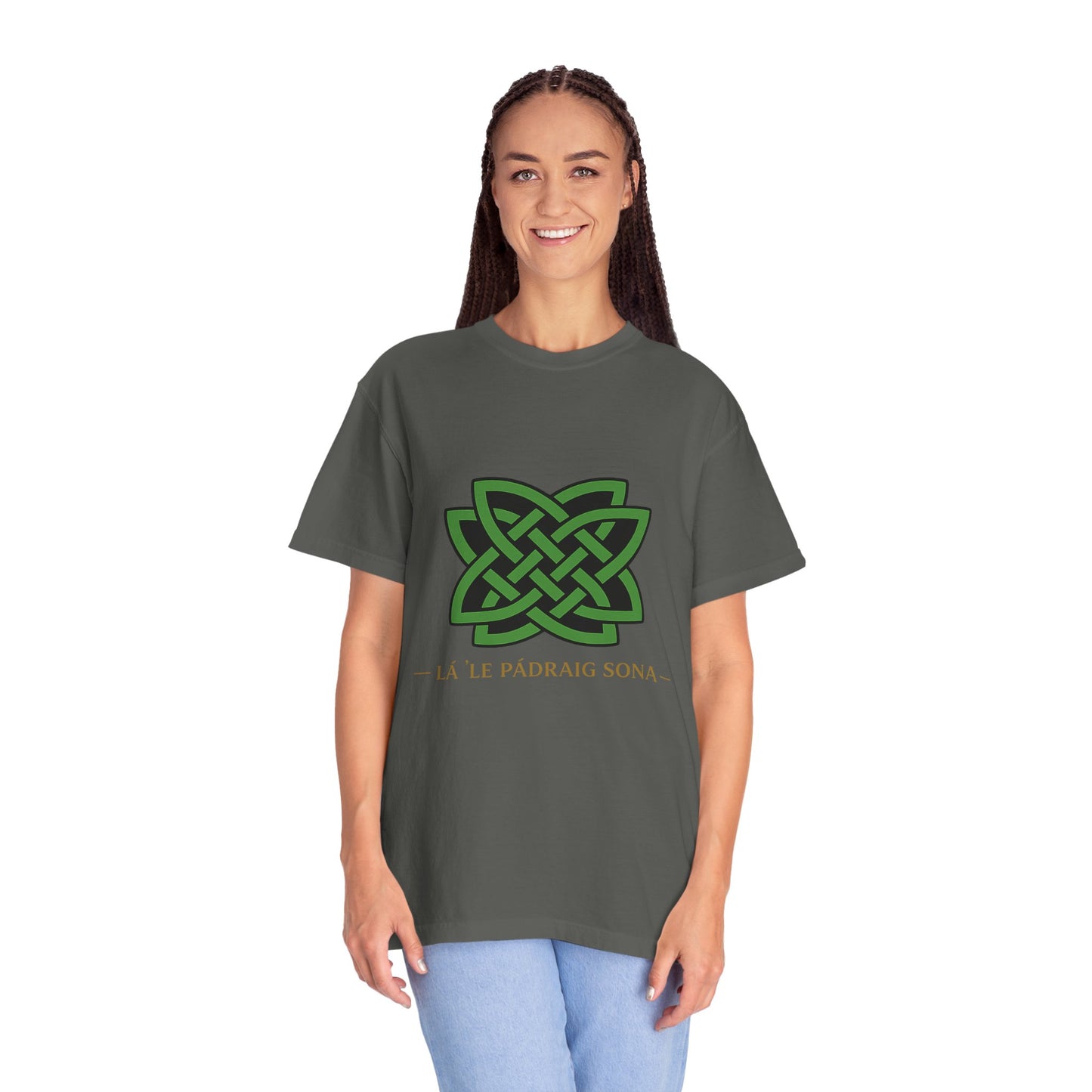 Celtic Knot T-Shirt — La Le Padraig Sona Irish St. Patrick's Day Tee