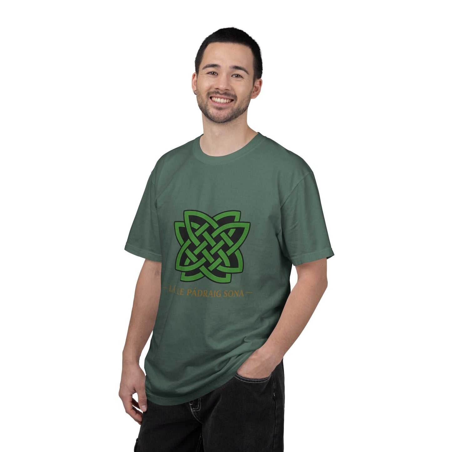 Celtic Knot T-Shirt — La Le Padraig Sona Irish St. Patrick's Day Tee