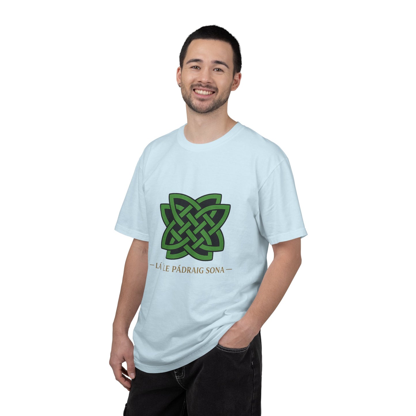 Celtic Knot T-Shirt — La Le Padraig Sona Irish St. Patrick's Day Tee
