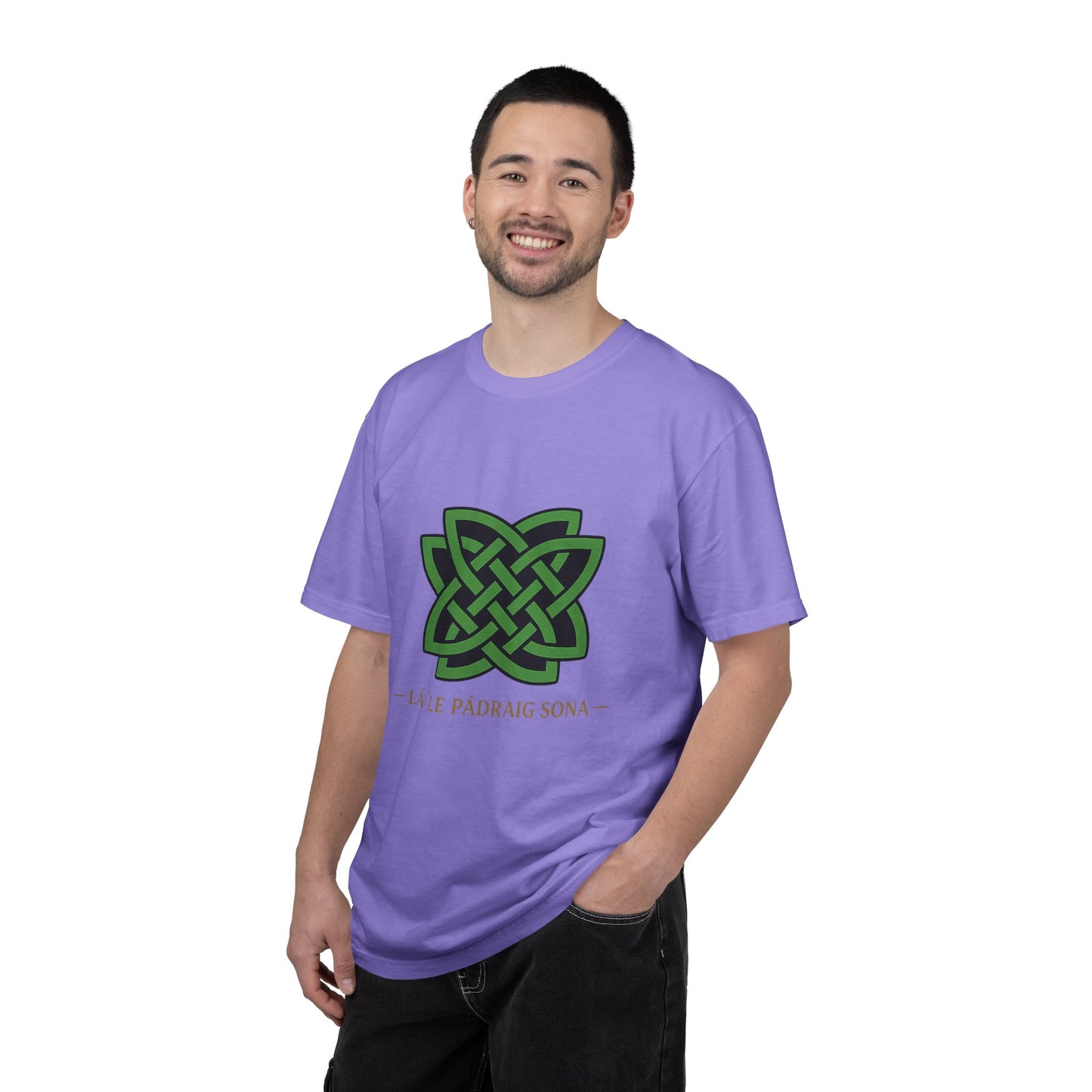 Celtic Knot T-Shirt — La Le Padraig Sona Irish St. Patrick's Day Tee
