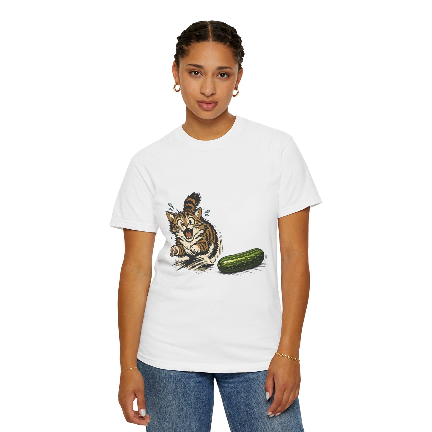Cat and Cucumber Fear Graphic T-Shirt — Surprised Kitten with Cucumber Illustration