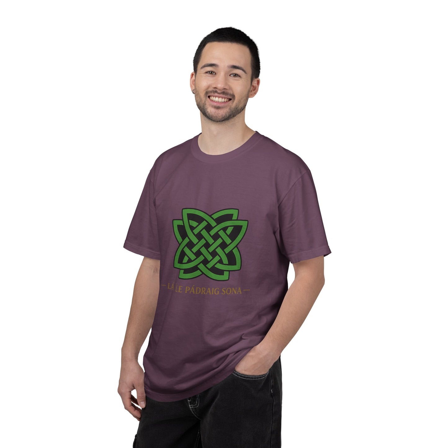 Celtic Knot T-Shirt — La Le Padraig Sona Irish St. Patrick's Day Tee