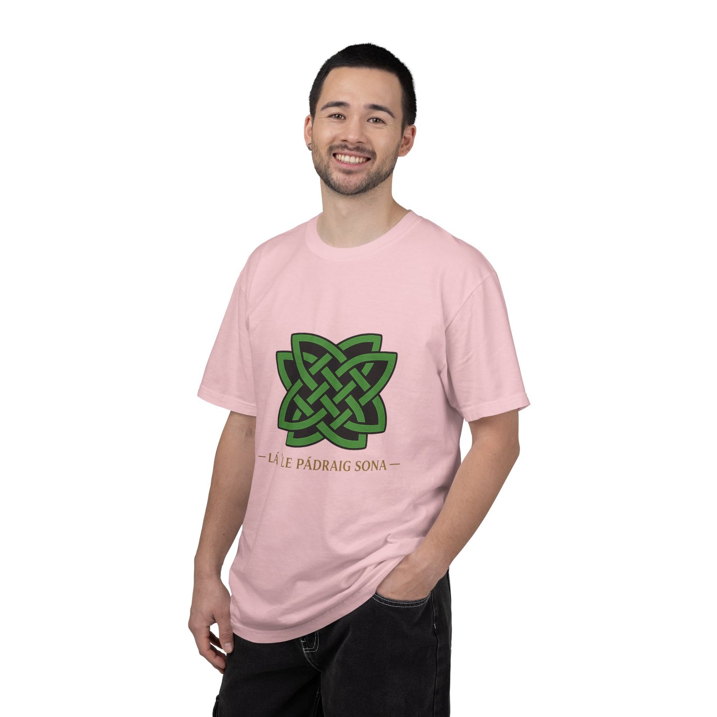 Celtic Knot T-Shirt — La Le Padraig Sona Irish St. Patrick's Day Tee